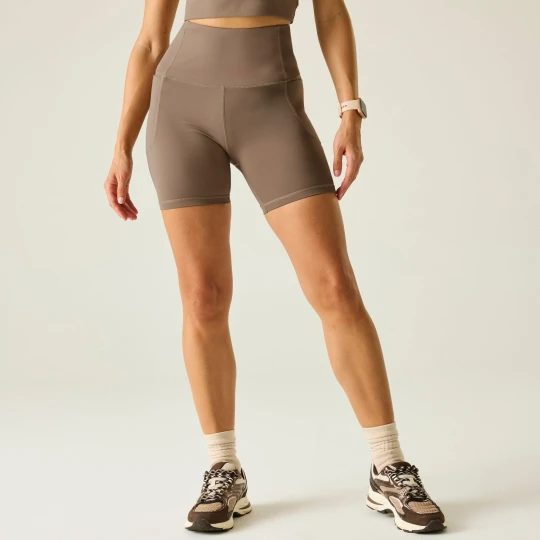 Zdjęcie produktu Dare 2b Spodenki sportowe damskie szybkoschnące Refresh Beżowe