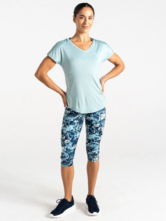 Zdjęcie produktu Dare 2b Koszulka sportowa "Vigilant Tee" w kolorze błękitnym rozmiar: 42