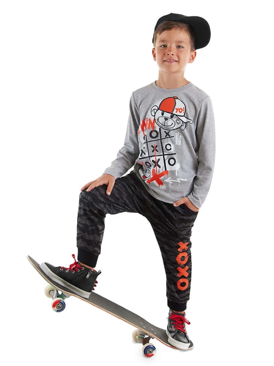Zdjęcie produktu Denokids 2-częściowy zestaw "I Win" w kolorze szaro-czarnym rozmiar: 134