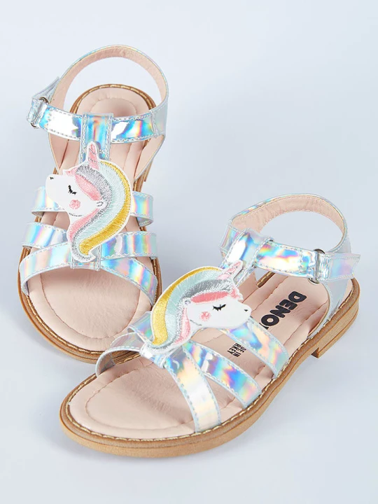 Zdjęcie produktu Denokids Sandały "Unicorn" w kolorze srebrnym ze wzorem rozmiar: 32