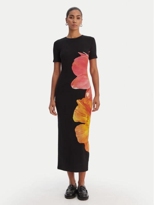 Zdjęcie produktu Desigual Sukienka codzienna 26SWVK26 Czarny Slim Fit
