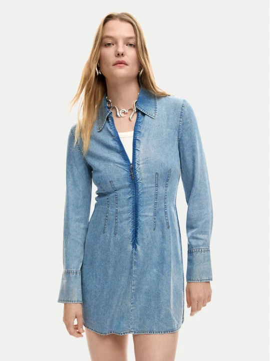 Zdjęcie produktu Desigual Sukienka jeansowa Lonan 26SWVD03 Niebieski Slim Fit