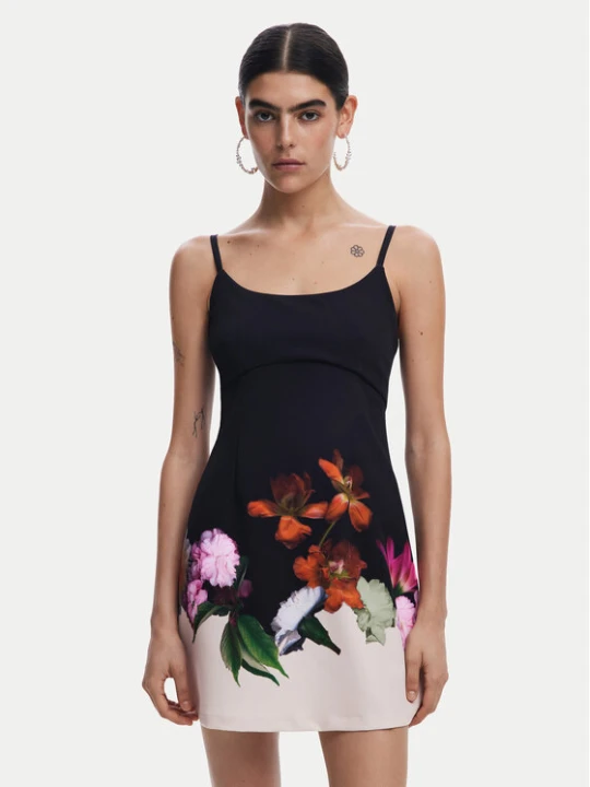 Zdjęcie produktu Desigual Sukienka letnia Le Mans 25SWVW16 Czarny Regular Fit