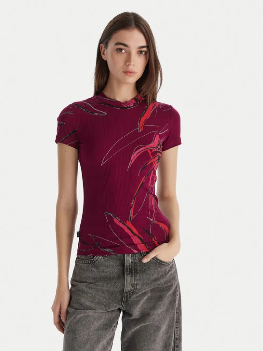 Zdjęcie produktu Desigual T-Shirt Lala 25WWTK16 Bordowy Regular Fit