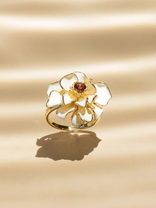 Zdjęcie produktu DIAMANTA Złoty pierścionek "Fleur flamboyante" z granatem rozmiar: 56