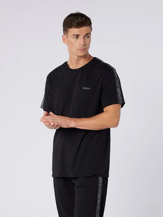 Zdjęcie produktu DKNY Koszulka w kolorze czarnym rozmiar: L