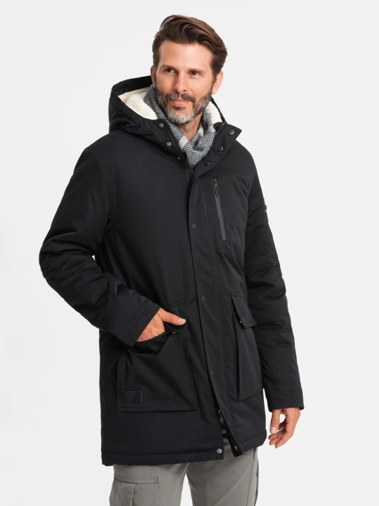 Zdjęcie produktu Długa kurtka męska parka z kożuszkiem – czarna V4 Ombre Clothing
