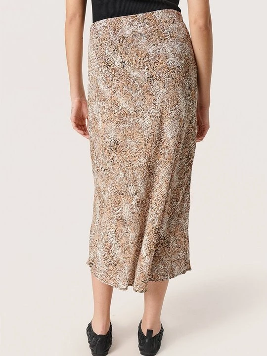 Zdjęcie produktu Długa spódnica Soaked in Luxury beżowy