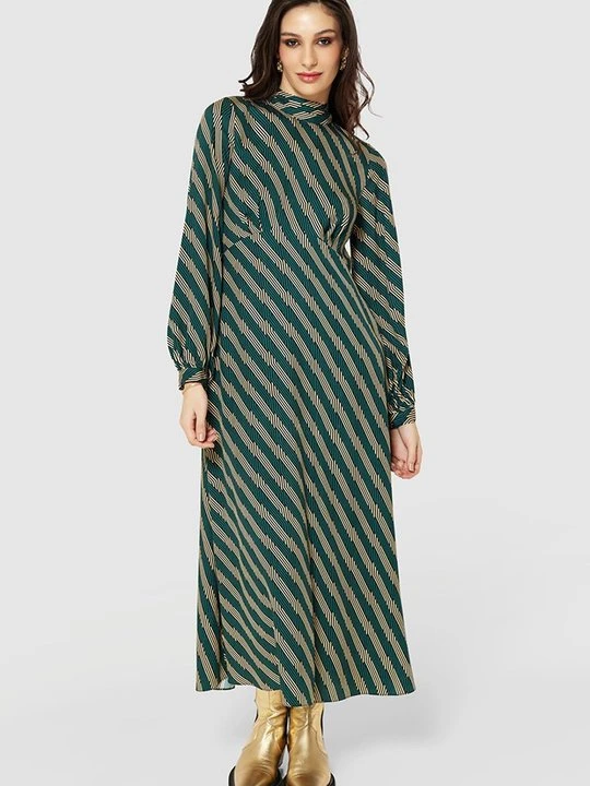 Zdjęcie produktu Długa sukienka Closet ciemnozielony