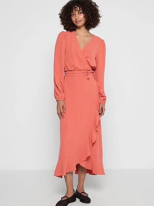 Zdjęcie produktu Długa sukienka Vero Moda łososiowy