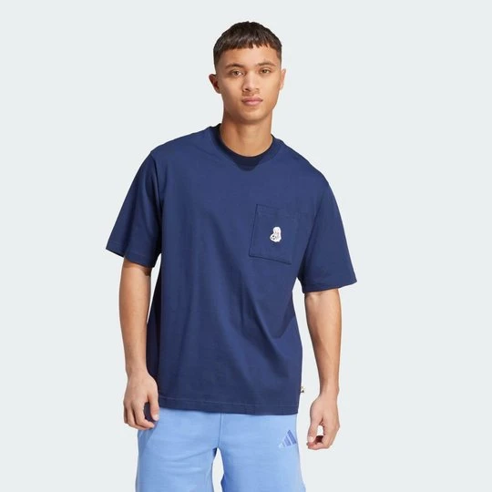 Zdjęcie produktu Dog Soccer Patch Pocket Graphic T-Shirt Adidas Night Indigo