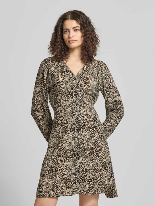 Zdjęcie produktu Dopasowana sukienka casualowa z czystej wiskozy model 'EVIDA' Only Piaskowy