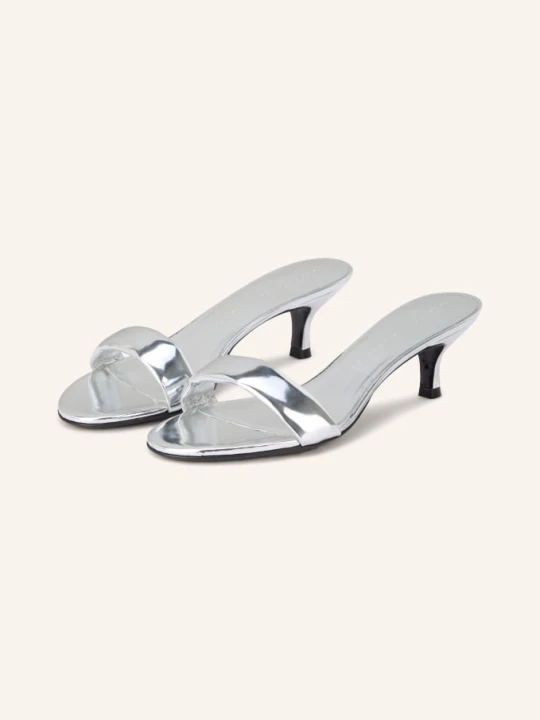 Zdjęcie produktu Dorothee Schumacher Lakierowane Klapki Mirror Shine silber SREBRNY
