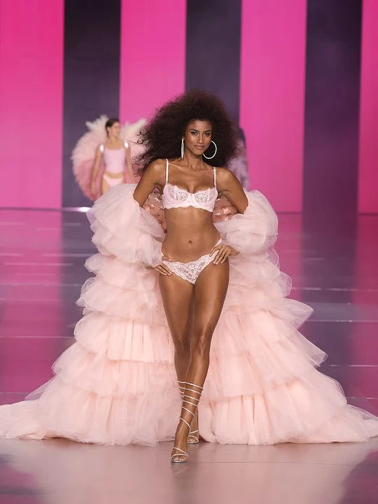 Zdjęcie produktu Dream Angels Biustonosz nieusztywniany balkonetka Wicked Lace Balconette Victoria's Secret Różowy