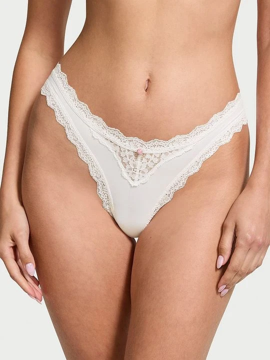 Zdjęcie produktu Dream Angels Majtki brazyliany z koronką Lace Trim Brazilian Victoria's Secret Biały