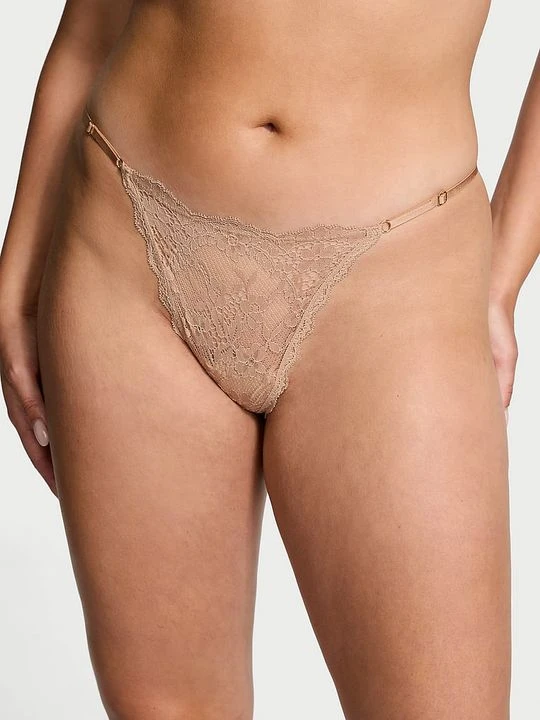 Zdjęcie produktu Dream Angels Stringi koronkowe z regulowanymi paskami Lace V-String Victoria's Secret Beżowy