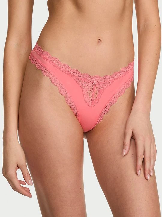 Zdjęcie produktu Dream Angels Stringi z koronką Lace Trim Victoria's Secret Różowy