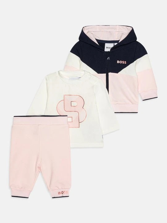 Zdjęcie produktu Dres Boss różowy