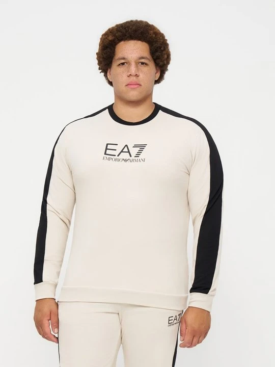 Zdjęcie produktu Dres EA7 Emporio Armani