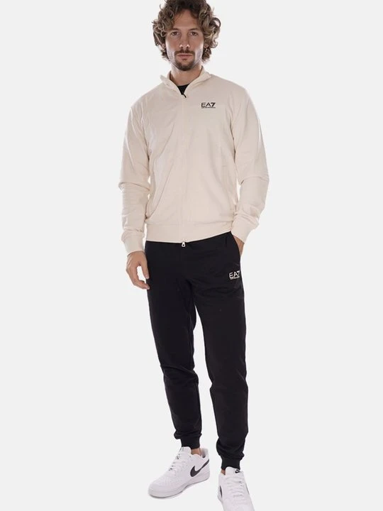 Zdjęcie produktu Dres EA7 Emporio Armani mleczny