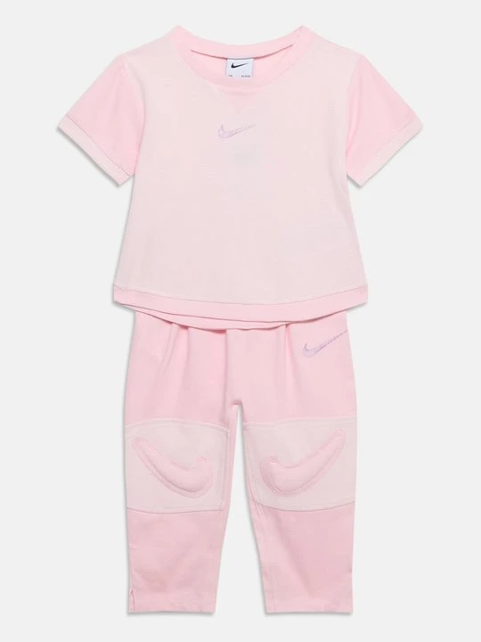 Zdjęcie produktu Dres Nike różowy