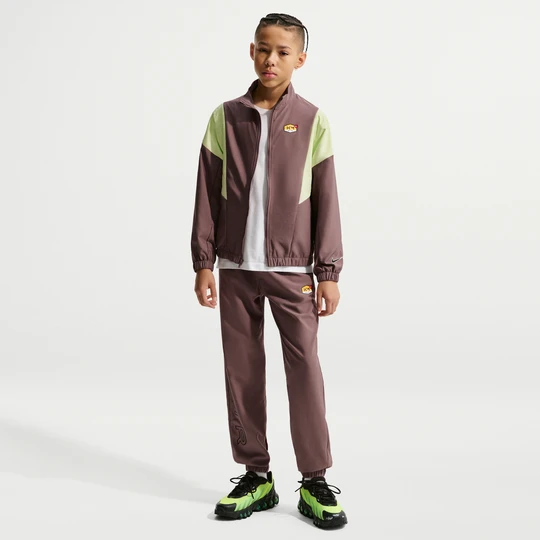Zdjęcie produktu Dres piłkarski z tkaniny z zamkiem na całej długości dla dużych dzieci Kylian Mbappé - Brązowy Nike