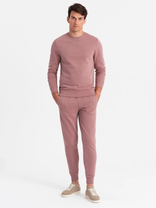 Zdjęcie produktu Dresowy komplet męski bawełniany BASIC bluza nierozpinana + joggery – ciemnoróżowy V4 - Rozmiar: L Ombre Clothing