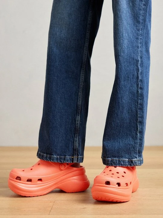 Zdjęcie produktu Drewniaki i Chodaki Crocs czerwony