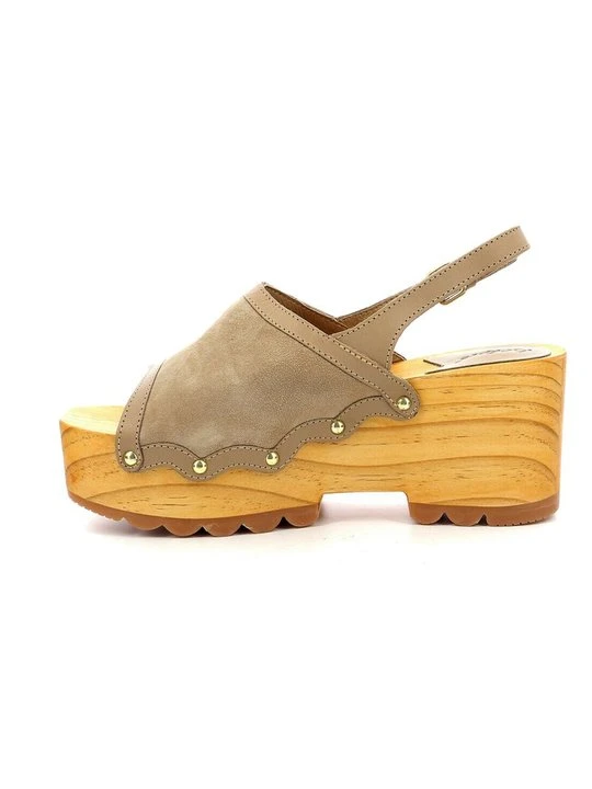 Zdjęcie produktu Drewniaki i Chodaki Kickers beżowy