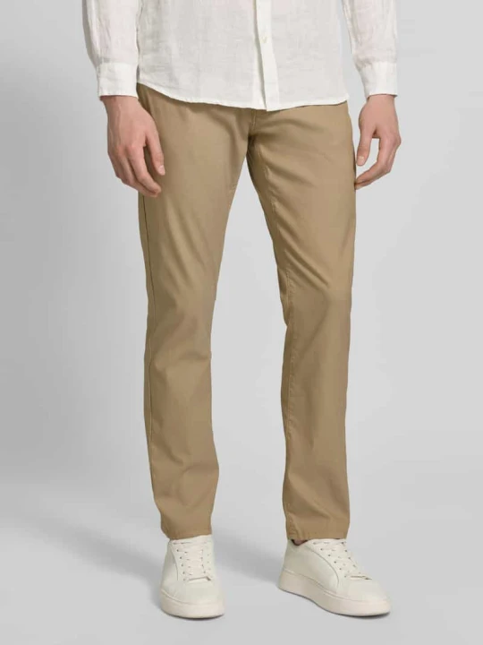 Zdjęcie produktu Spodnie w kroju regular fit z detalem z etykietą model 'Lyon' Pierre Cardin Piaskowy