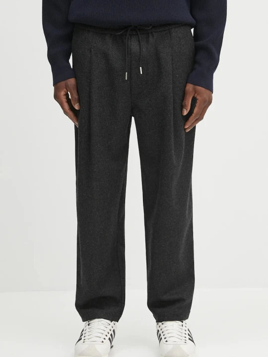 Zdjęcie produktu Drôle de Monsieur spodnie wełniane Le Pantalon Cropped Flanelle Drole de Monsieur