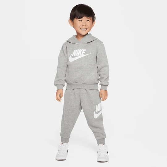 Zdjęcie produktu Dwuczęściowy dzianinowy zestaw dla maluchów Nike Club - Szary