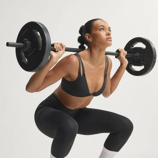 Zdjęcie produktu Dwustronny biustonosz Optime Workout Twist z lekkim wsparciem Adidas czarny