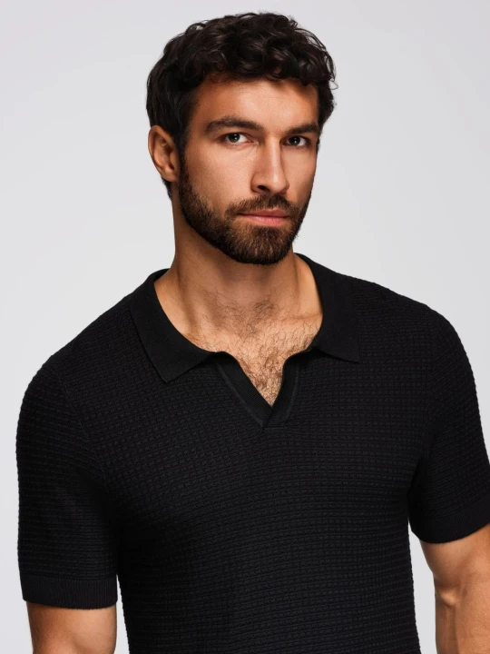 Zdjęcie produktu Dzianinowa koszulka męska polo bez zapięcia – czarna V3 - Rozmiar: L Ombre Clothing
