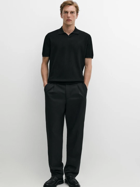 Zdjęcie produktu Dzianinowa Koszulka Polo Z Mieszanki Wełny - Czarny - Massimo Dutti - Male
