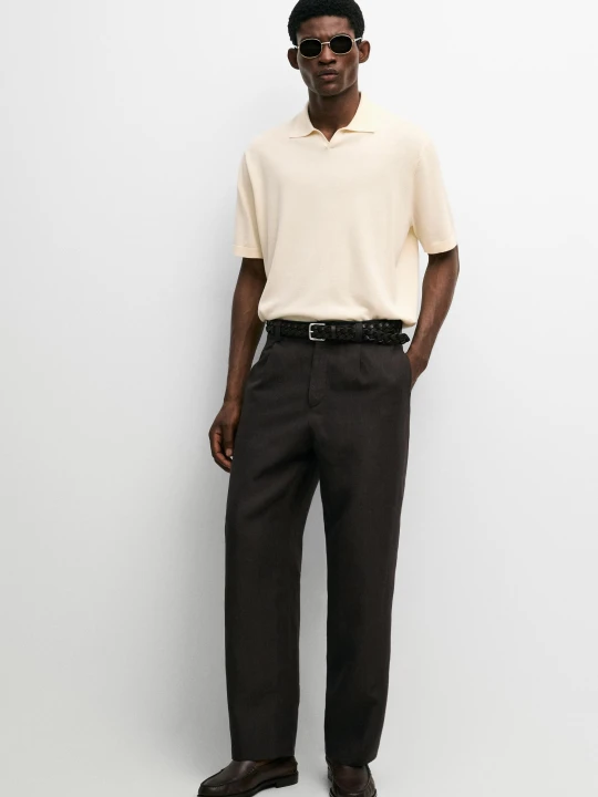 Zdjęcie produktu Dzianinowa Koszulka Polo Ze 100% Bawełny Z Dekoltem W Serek - Surowy - Massimo Dutti - Male