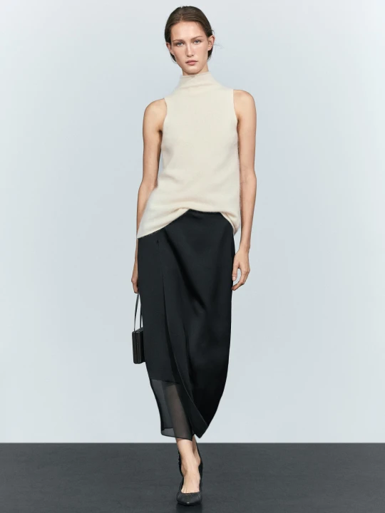 Zdjęcie produktu Top Dzianinowy Z Golfem - Beżowy - Massimo Dutti - Female