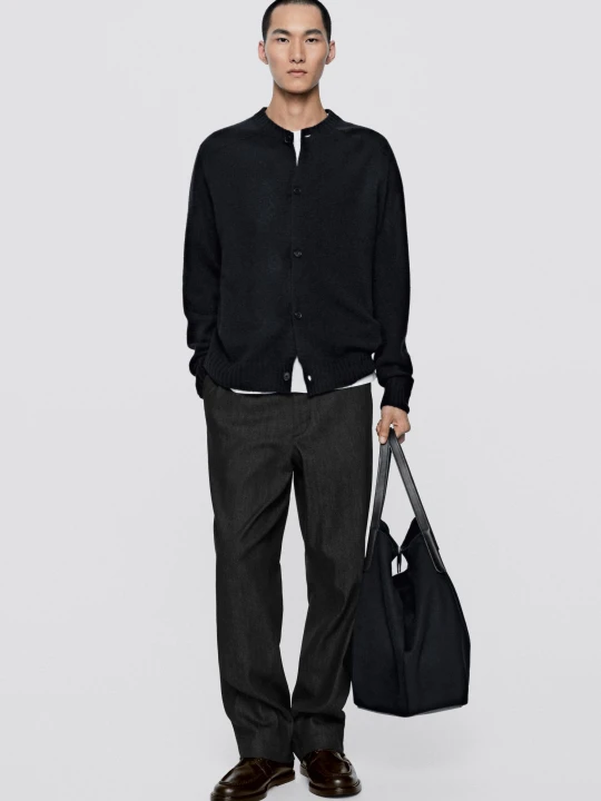 Zdjęcie produktu Dzianinowy Kardigan Z Guzikami − Limited Edition - Granatowy - Massimo Dutti - Male