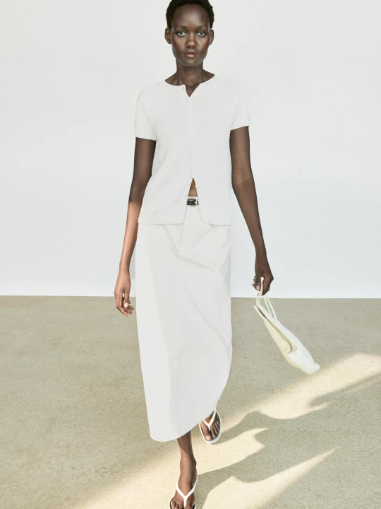 Zdjęcie produktu Dzianinowy Kardigan Z Mieszanki Bawełny I Jedwabiu - Biały - Massimo Dutti - Female