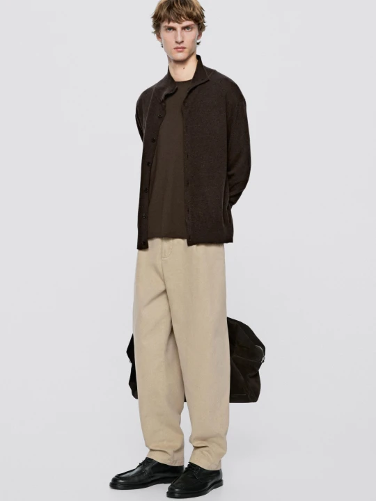 Zdjęcie produktu Dzianinowy Kardigan Z Mieszanki Wełny - Limited Edition - Czekoladowy - Massimo Dutti - Male