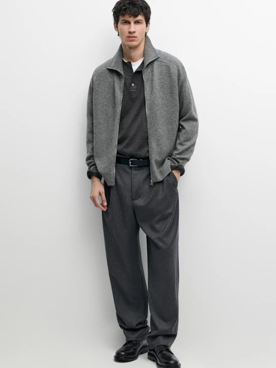 Zdjęcie produktu Dzianinowy Kardigan Z Mieszanki Wełny Zapinany Na Suwak - Szary Antracytowy - Massimo Dutti - Male