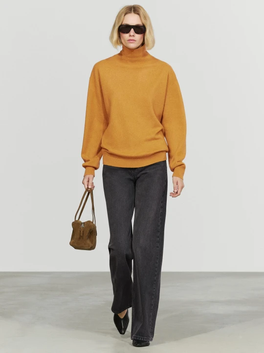 Zdjęcie produktu Sweter Z Kaszmiru Z Golfem - Oliwkowy - Massimo Dutti - Female