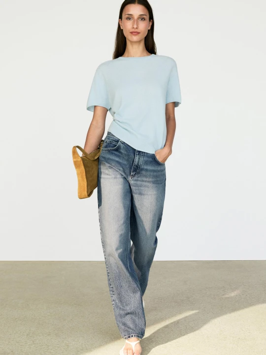 Zdjęcie produktu Dzianinowy Sweter Z Krótkim Rękawem Ze 100% Kaszmiru - Błękitny - Massimo Dutti - Female