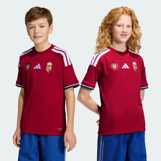 Zdjęcie produktu Dziecięca koszulka domowa Węgry 26 Adidas Team Victory Red