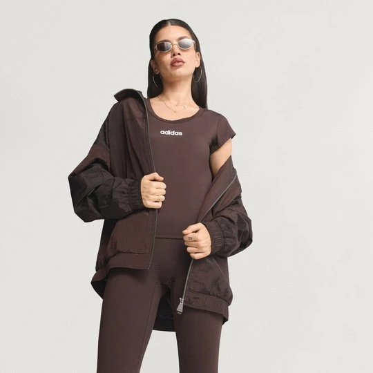 Zdjęcie produktu Dziecięca koszulka Hyperglam Adidas Aurora Coffee
