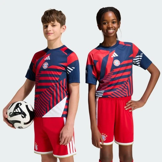 Zdjęcie produktu Dziecięca koszulka przedmeczowa FC Bayern 26 / 27 Adidas