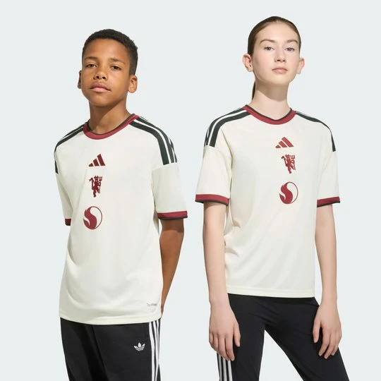 Zdjęcie produktu Dziecięca koszulka z trzeciego zestawu Manchester United 26 / 27 Adidas Ivory