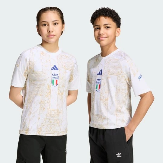 Zdjęcie produktu Dziecięca przedmeczowa koszulka podstawowa Włochy 26 Adidas biały