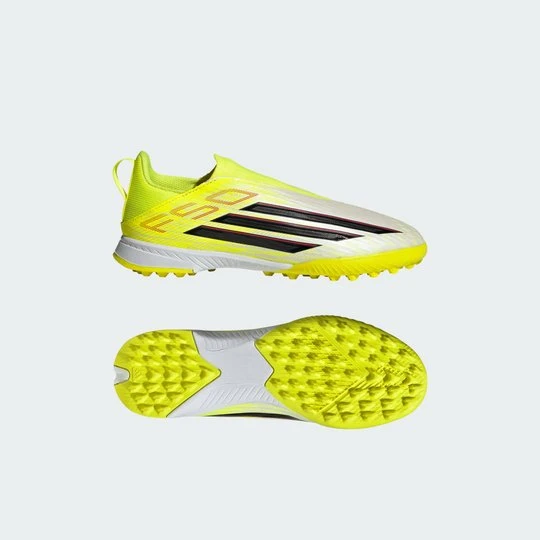 Zdjęcie produktu Dziecięce buty piłkarskie bez sznurowadeł na murawę F50 LEAGUE Adidas beżowy