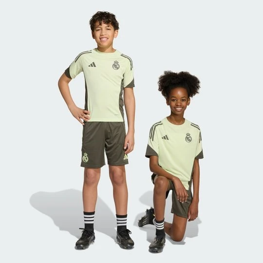 Zdjęcie produktu Dziecięce spodenki Real Madryt Tiro 25 Competition Training Adidas Utility Grey